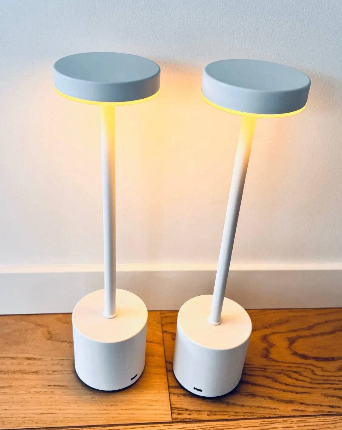 TOUCH CONTROL LED DESK LAMP