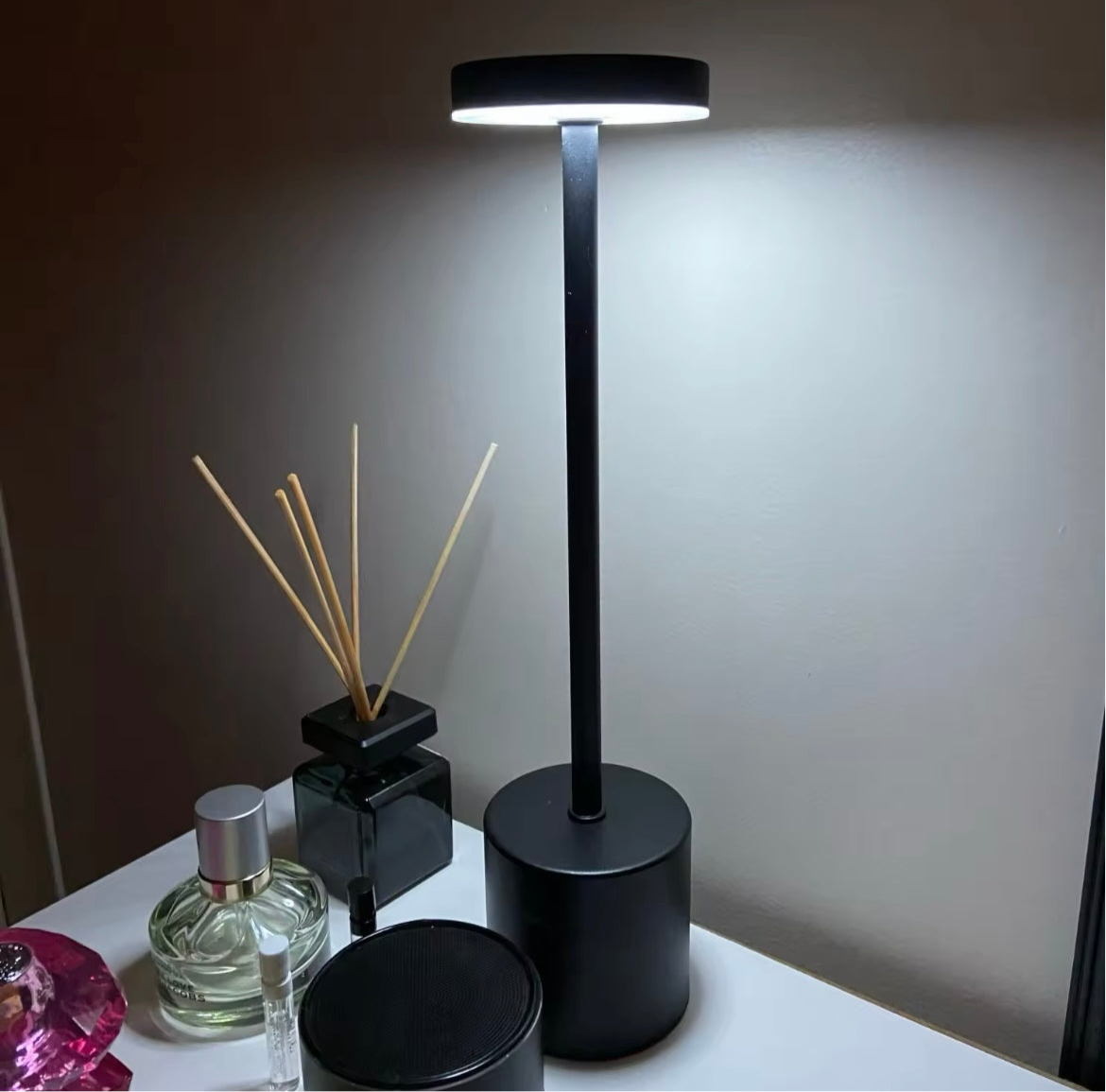 TOUCH CONTROL LED DESK LAMP